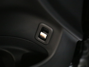 2018Ŀ GLC 300 4MATIC A g