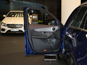 2018款改款 GLC 260 4MATIC 动感型 驾驶位车门