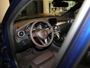 2018Ŀ GLC 260 4MATIC Ӹ п؅^