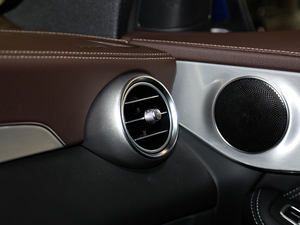 2018Ŀ GLC 260 4MATIC Ӹ п؅^