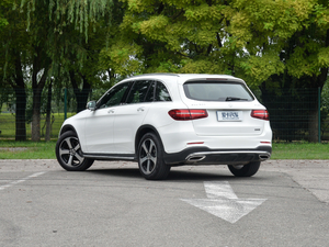 2018GLC 260 4MATIC A 45