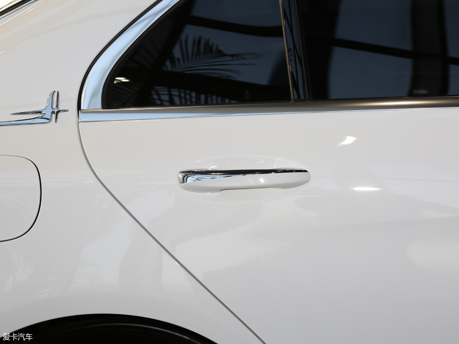 2018YC C 180 L Ӹ\Ӱ