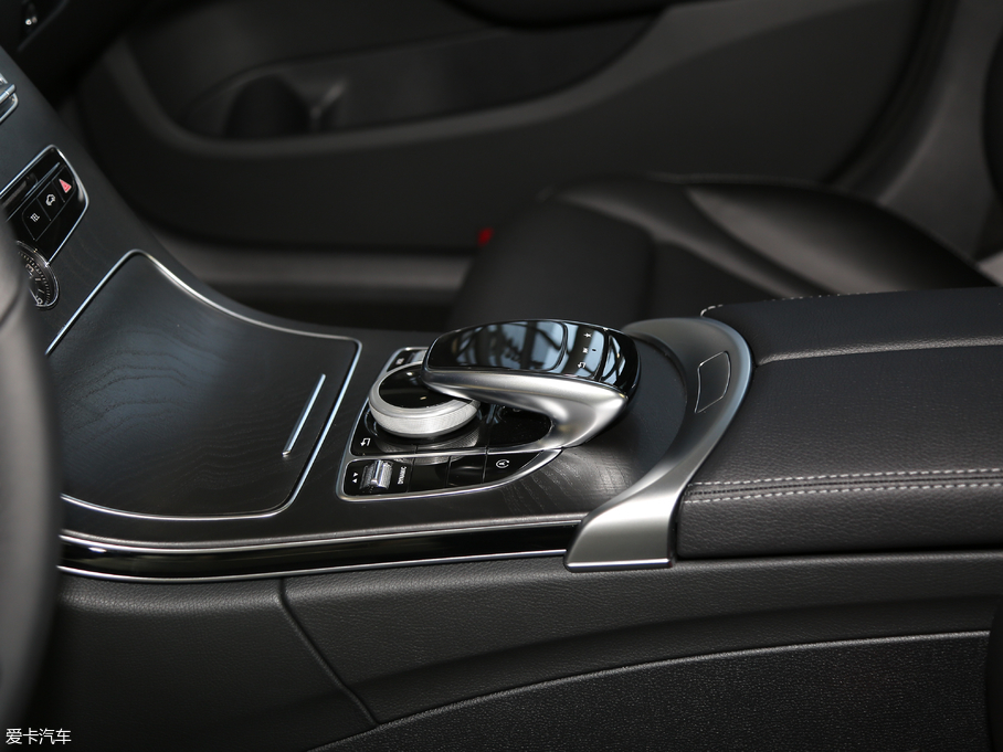 2018YC C 180 L Ӹ\Ӱ