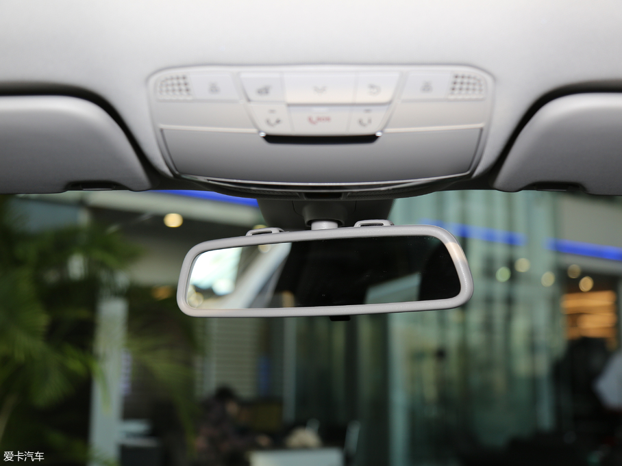 2018YC C 180 L Ӹ\Ӱ