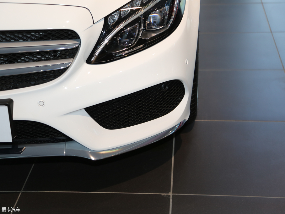 2018YC C 200  L 4MATIC \Ӱ