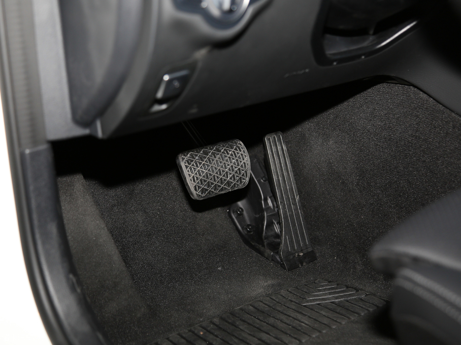 2018YC C 200  L 4MATIC \(yn)Ӱ