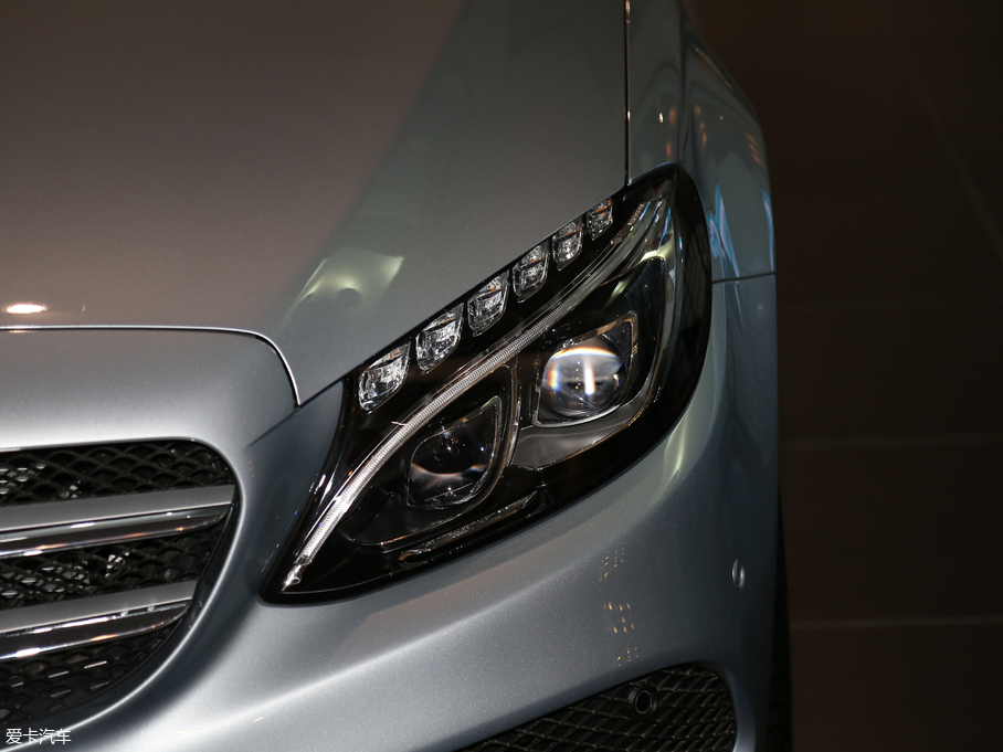 2018YC(j) C 200 \(yn)(dng) 4MATIC