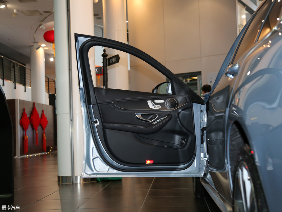 2018YC C 200 \Ӱ 4MATIC