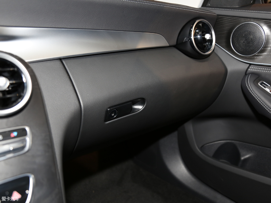 2018YC C 200 \Ӱ 4MATIC