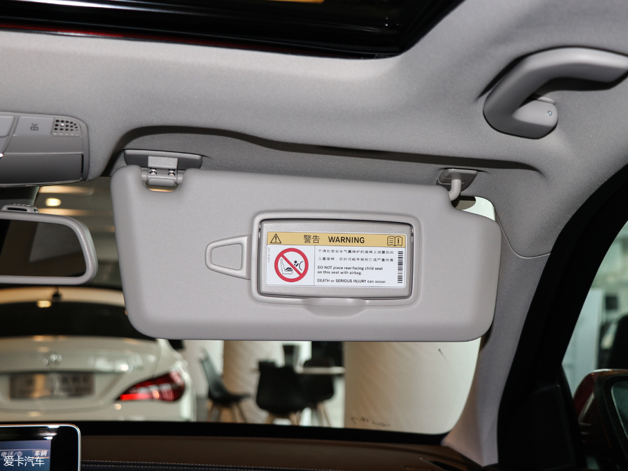 2018YC C 180 L r\Ӱ