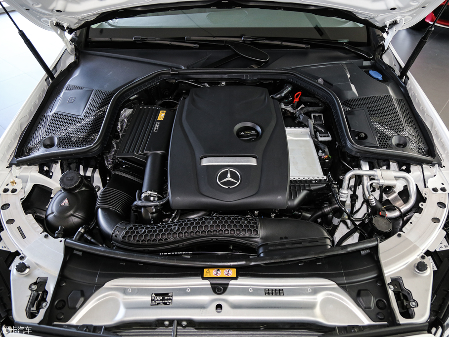 2018YC C 180 L r\Ӱ