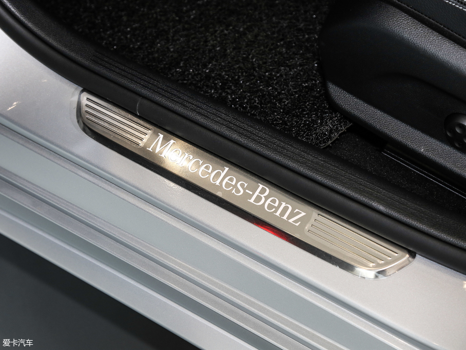 2018YC C 200 L \Ӱ