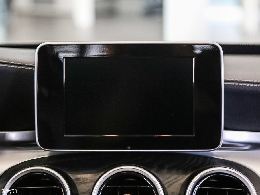 2018YC C 200 L \Ӱ