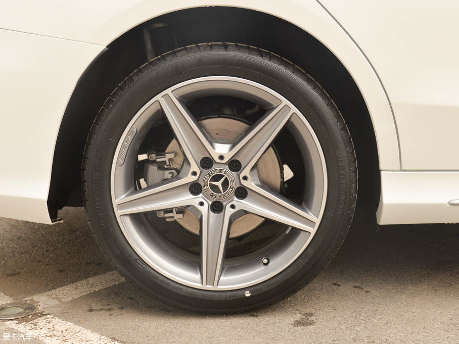 2018YC C 200 L \ ɾ؄e