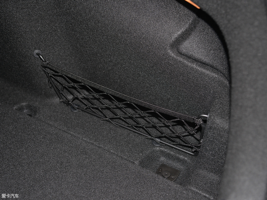 2018YC C 200 L \ ɾ؄e