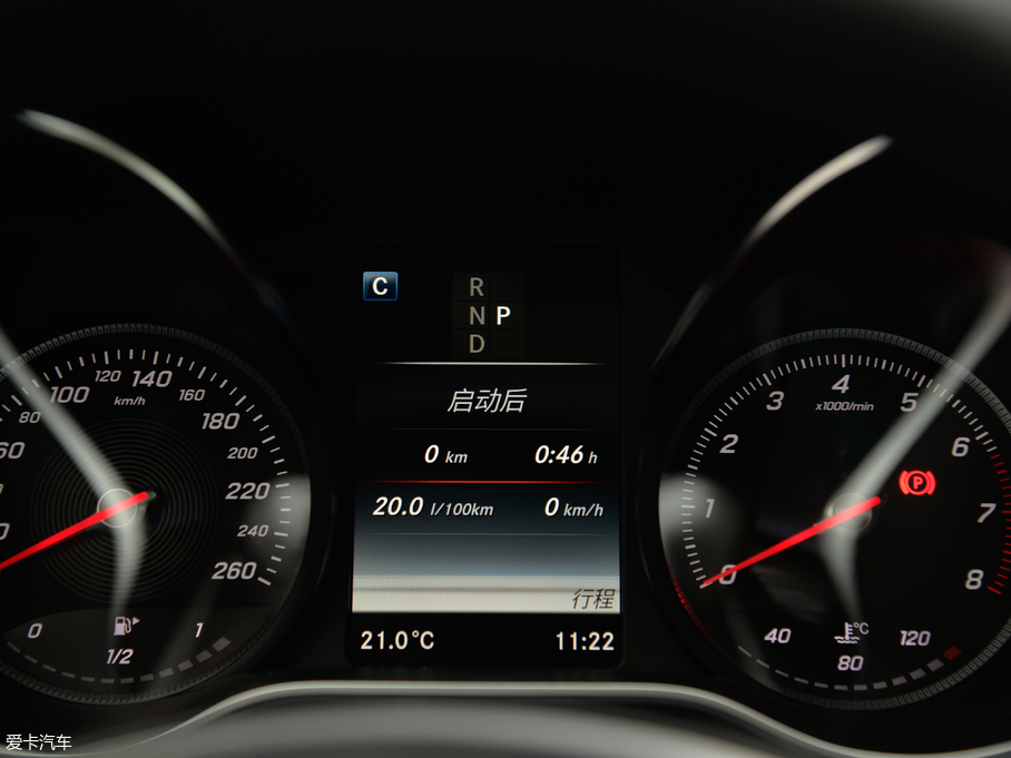 2018YC C 200 L \ ɾ؄e