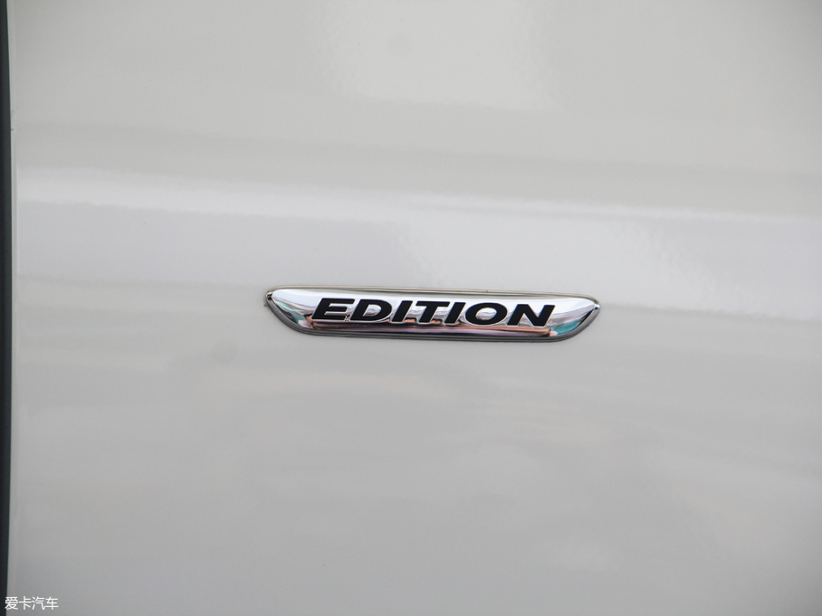 2018YC C 200 ɾ؄e