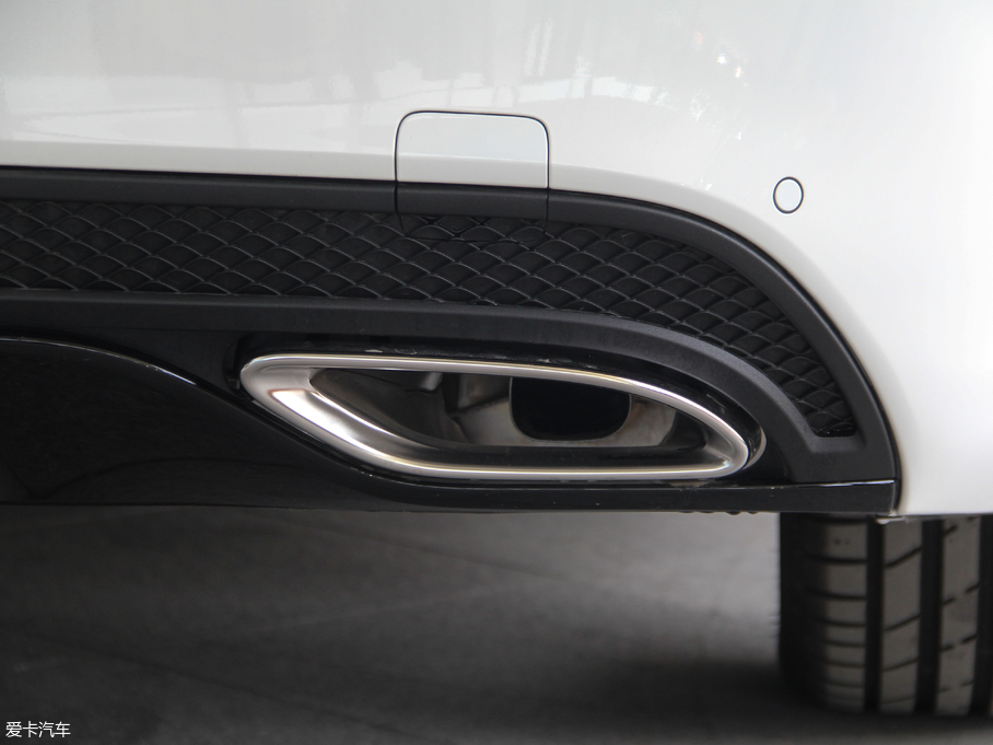 2018YC C 200 ɾ؄e