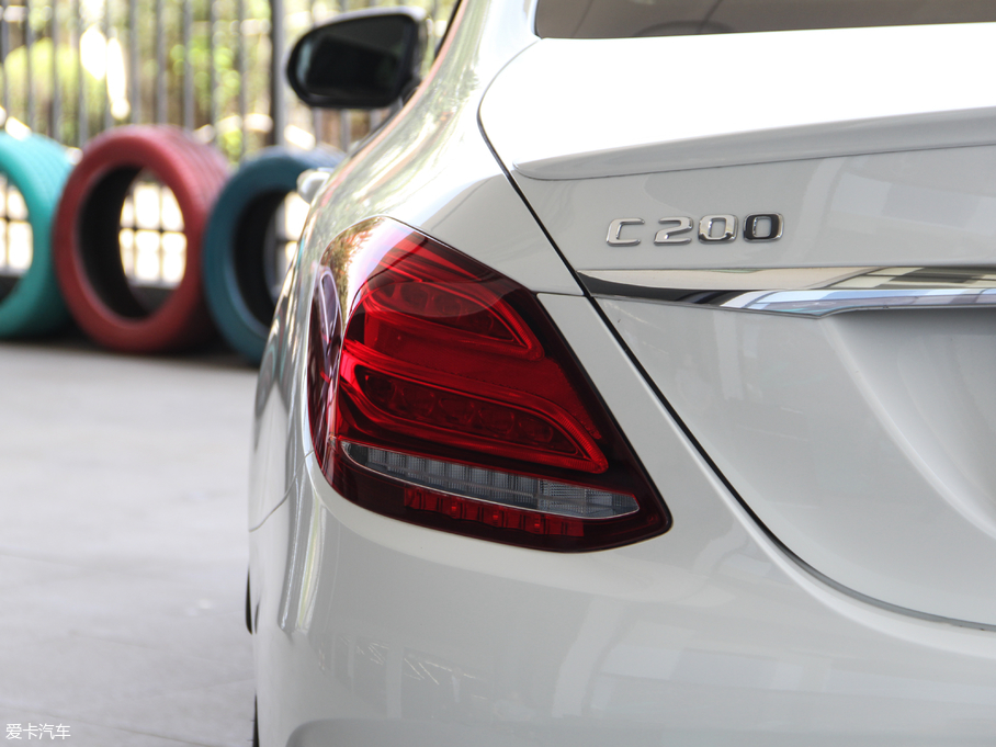 2018YC C 200 ɾ؄e