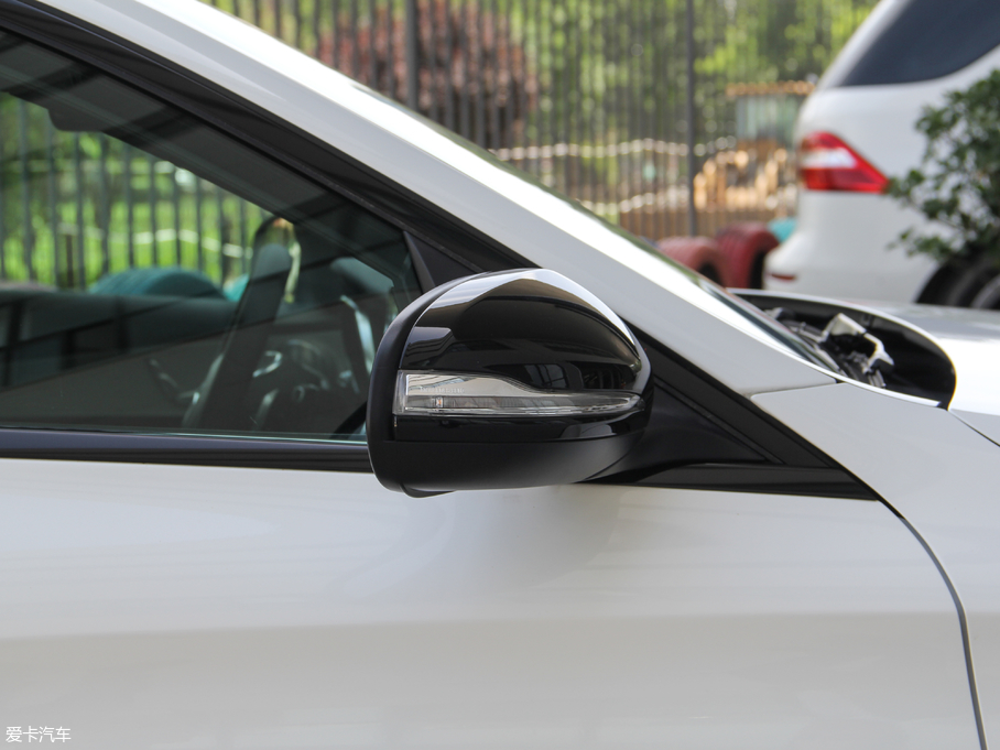 2018YC C 200 ɾ؄e