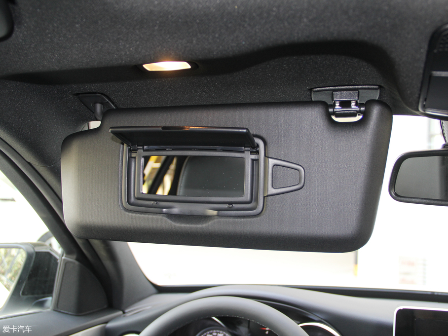 2018YC C 200 ɾ؄e