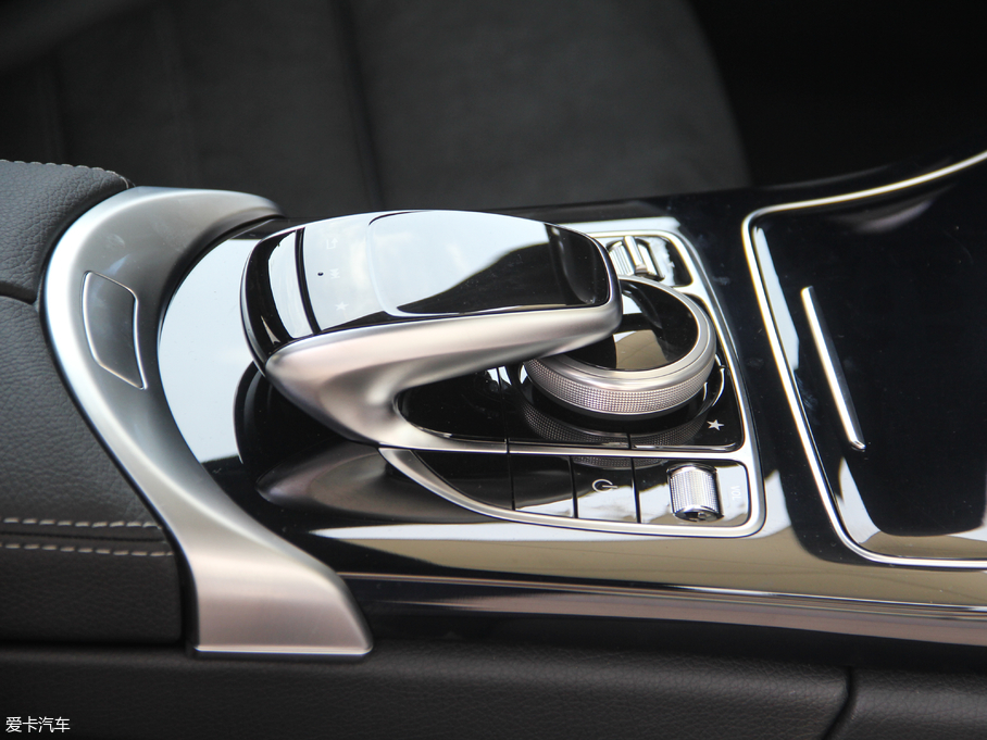 2018YC C 200 ɾ؄e