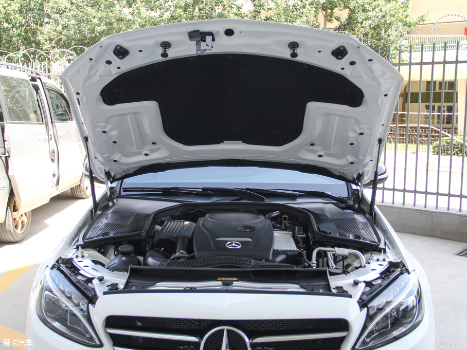 2018YC C 200 ɾ؄e