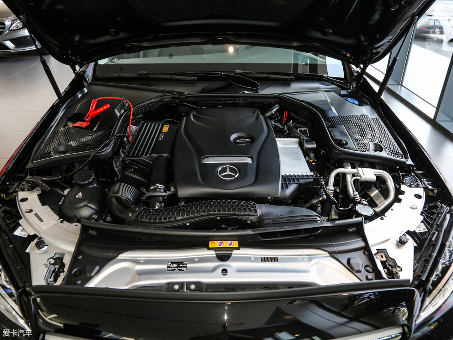 2018YC C 180 L r\Ӱ