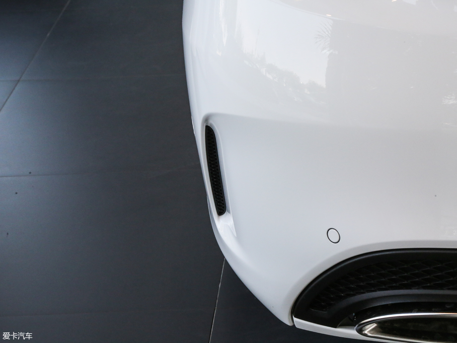 2018YC C 200 L \Ӱ