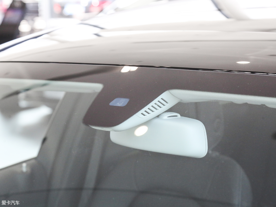 2018YC C 200 L \Ӱ