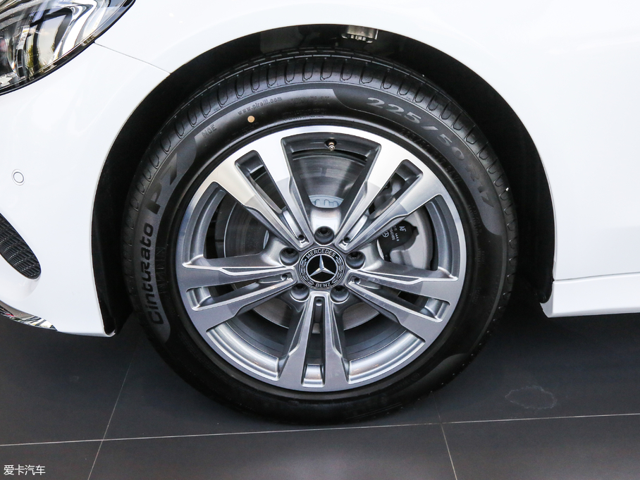 2018YC C 200 L \Ӱ