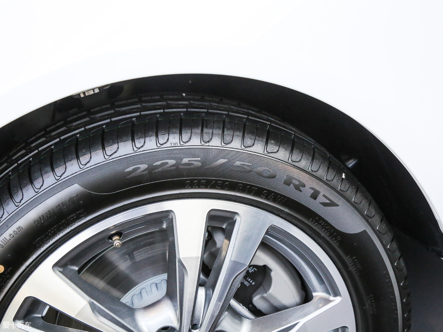 2018YC(j) C 200 L \(yn)(dng)