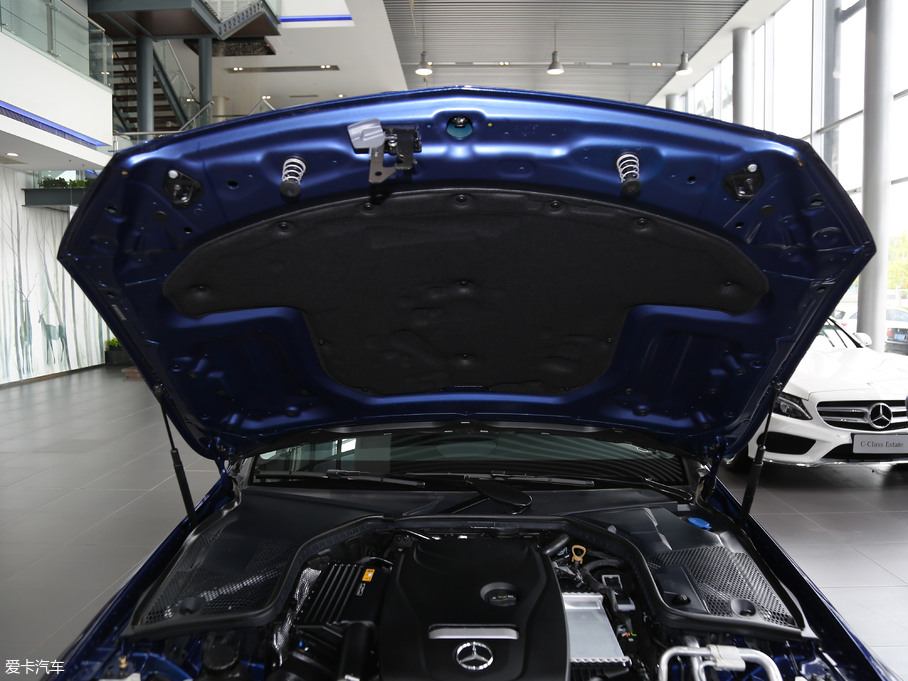 2018YC C 200 L \(yn) ɾ؄e