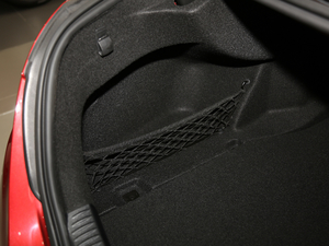 2018C 200 L \(yn)(dng) g