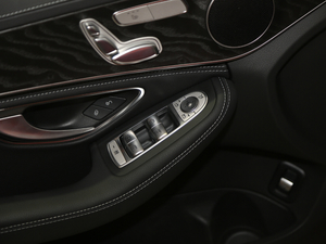 2018C 200 L \Ӱ {܇ƅ^(q)	