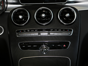2018款C 180 L 动感型运动版 空调调节