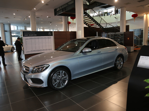 2018C 200 ˶ 4MATIC ࣨ