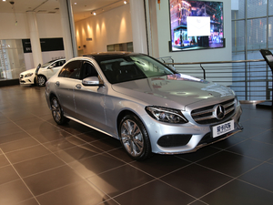 2018C 200 ˶ 4MATIC 