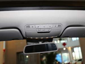 2018C 200 \Ӱ 4MATIC g