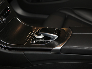 2018C 200 \Ӱ 4MATIC п؅^