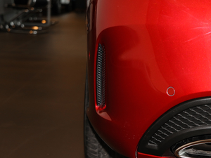 2018C 180 L r(sh)\(yn)(dng) (x)(ji)^