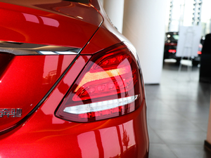 2018C 180 L r(sh)\(yn)(dng) β