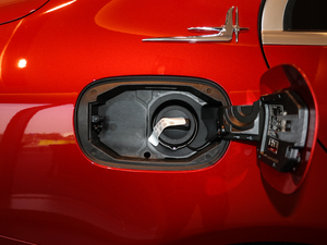 2018C 180 L r(sh)\(yn)(dng) (x)(ji)^