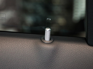 2018C 180 L r(sh)\(yn)(dng) g