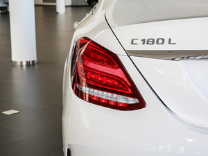 2018C 180 L r\Ӱ (ji)^