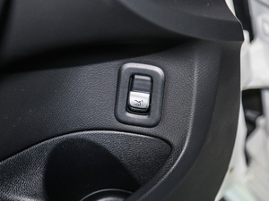 2018C 180 L r\(yn)Ӱ g