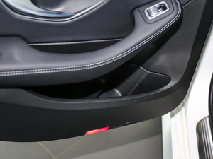 2018C 180 L r\(yn)Ӱ g