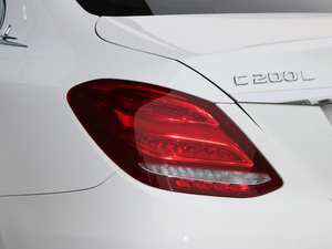 2018C 200 L (x)(ji)^