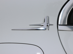 2018C 200 L (x)(ji)^