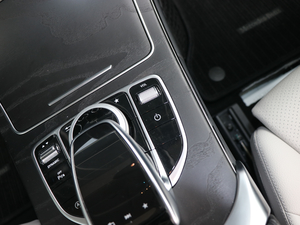 2018C 200 L п؅^(q)